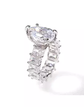 Big Pear Shape Diamond Ring