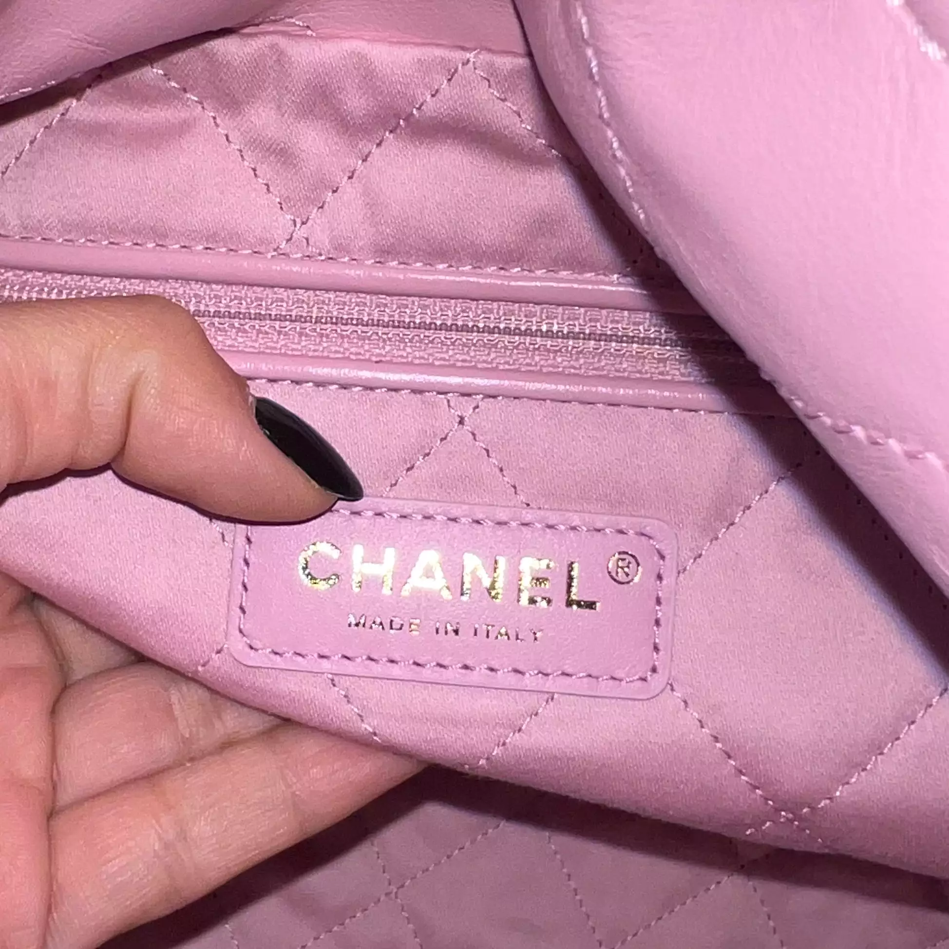 Chanel 22 Bag