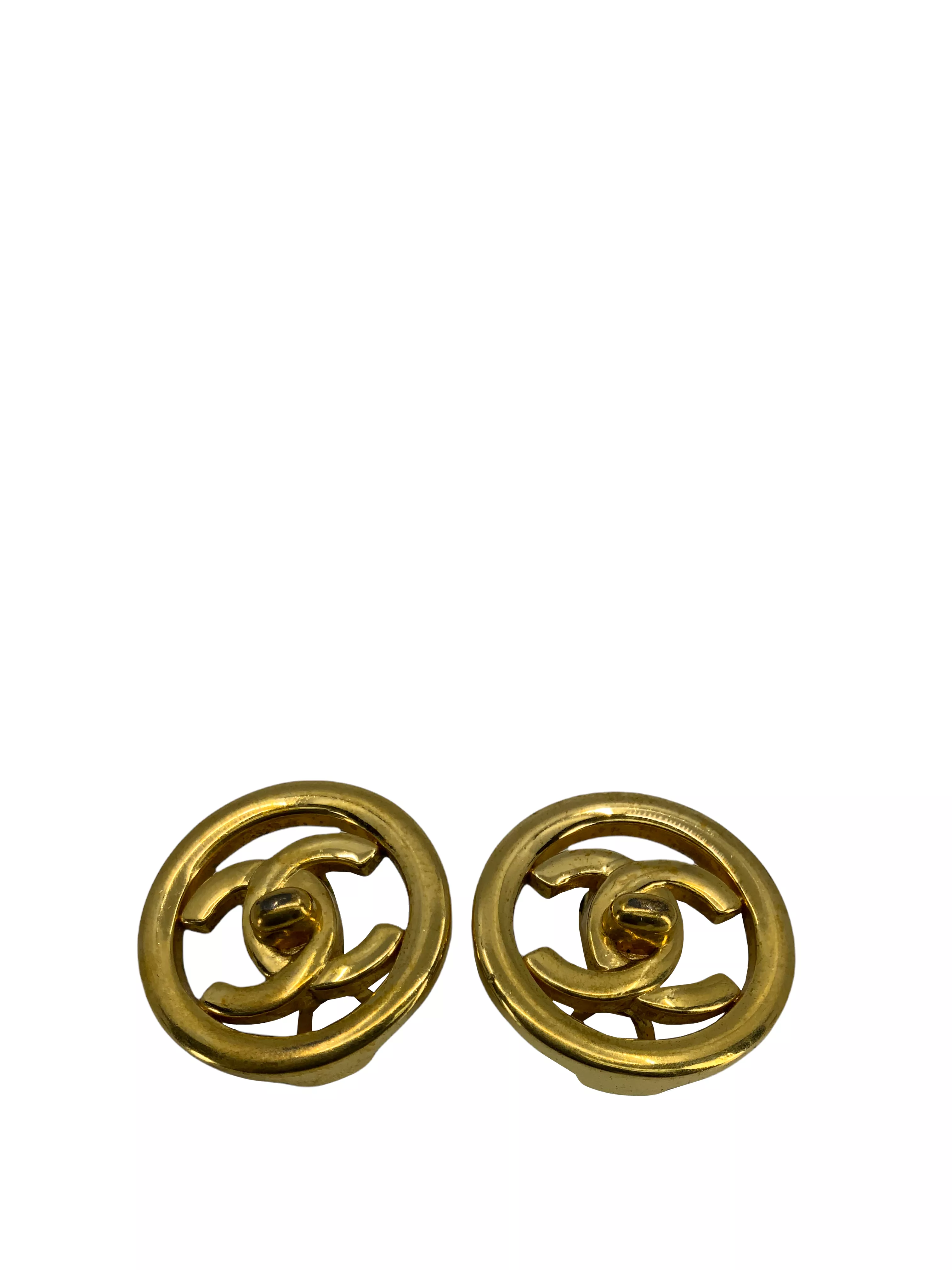 CHANEL Vintage CC Turnlock Logo Round Clip On Earrings