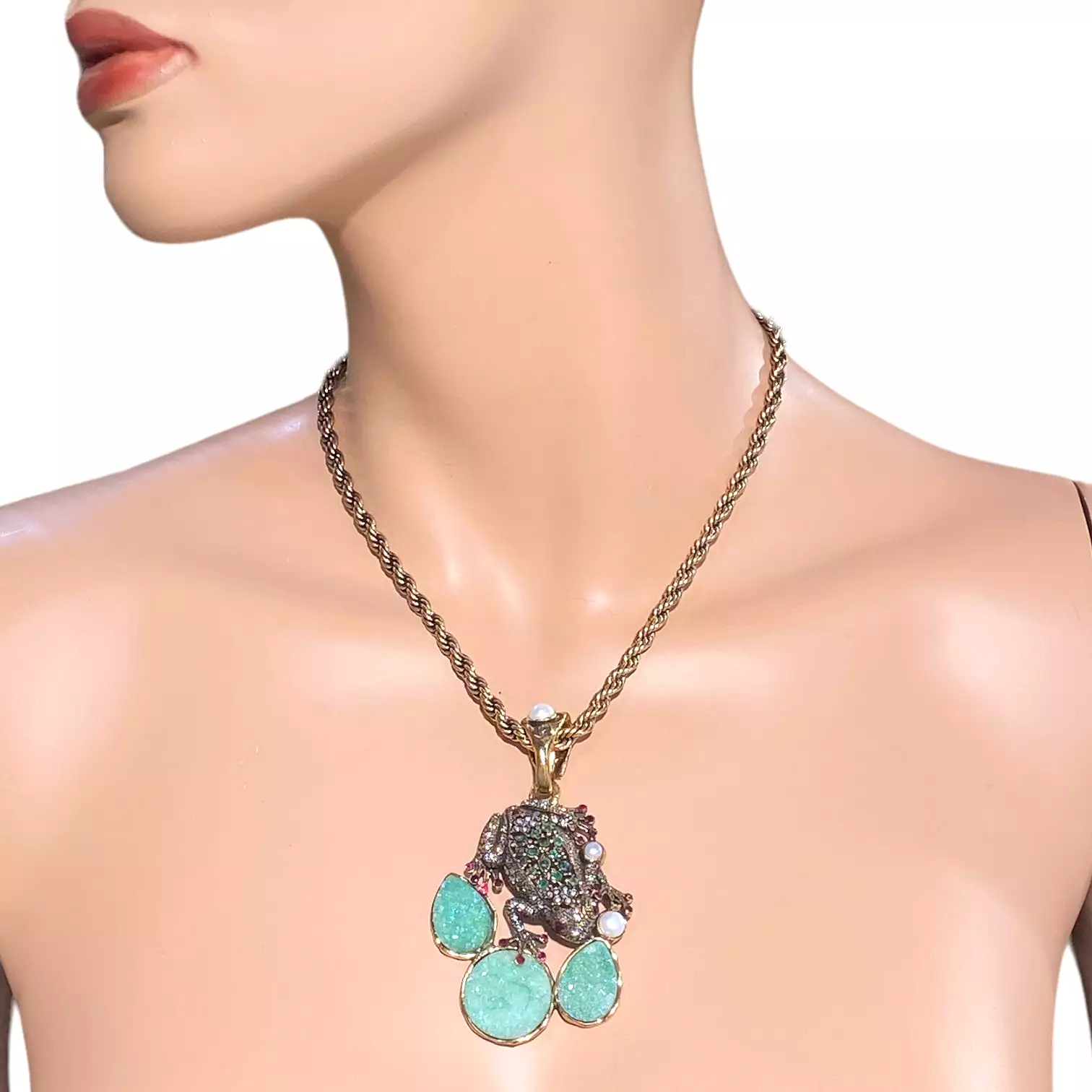 FROG NECKLACE