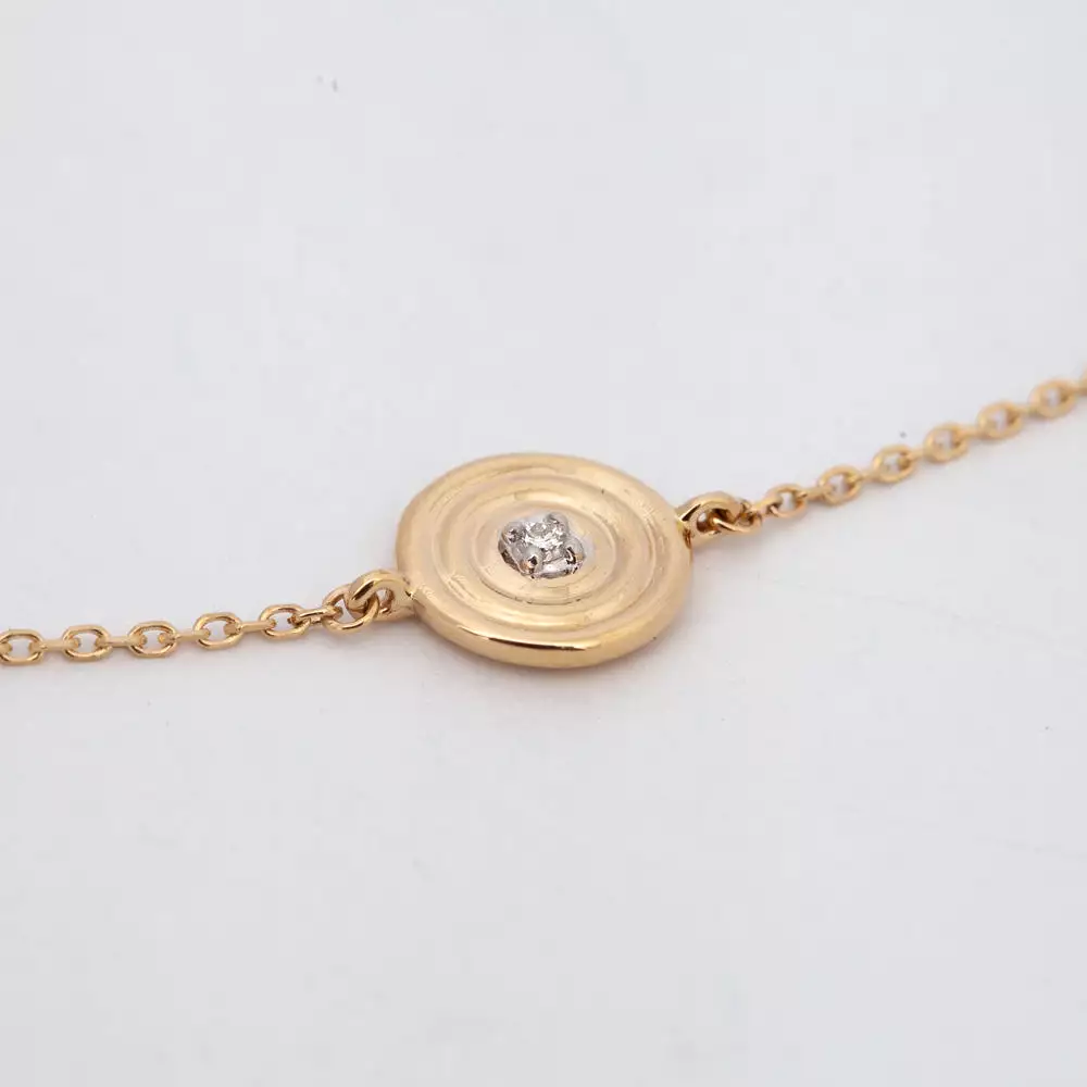 Groovy Single Diamond Disc Bracelet