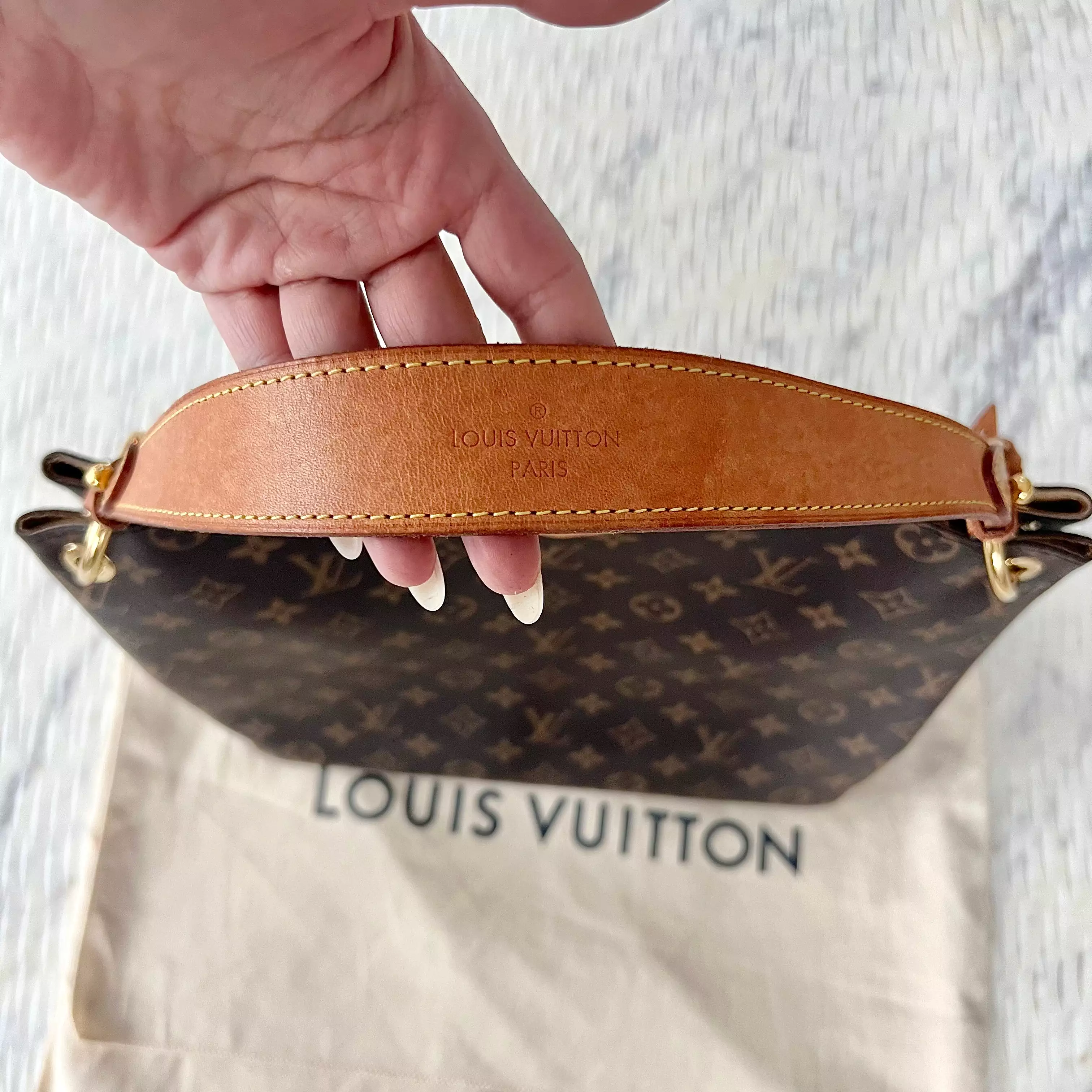 Louis Vuitton Graceful PM Bag