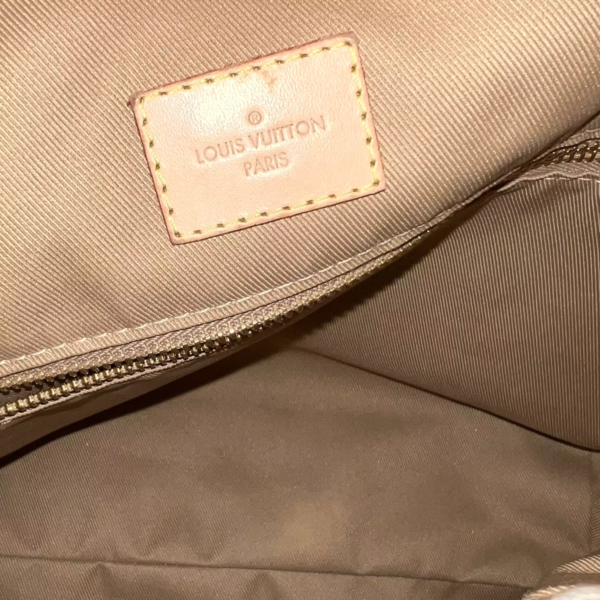 Louis Vuitton Graceful PM Bag