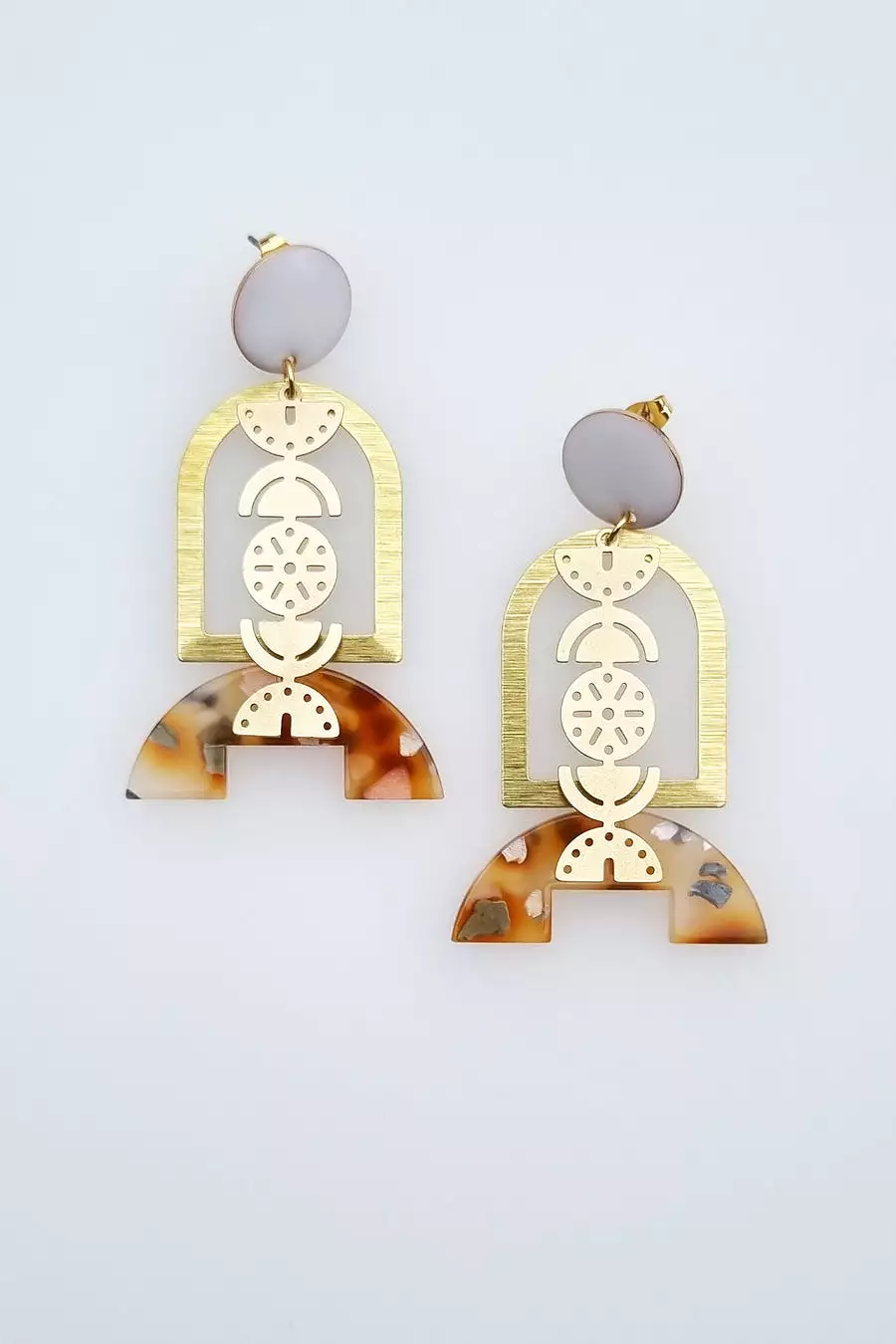 Middlechild Happyhour Earring