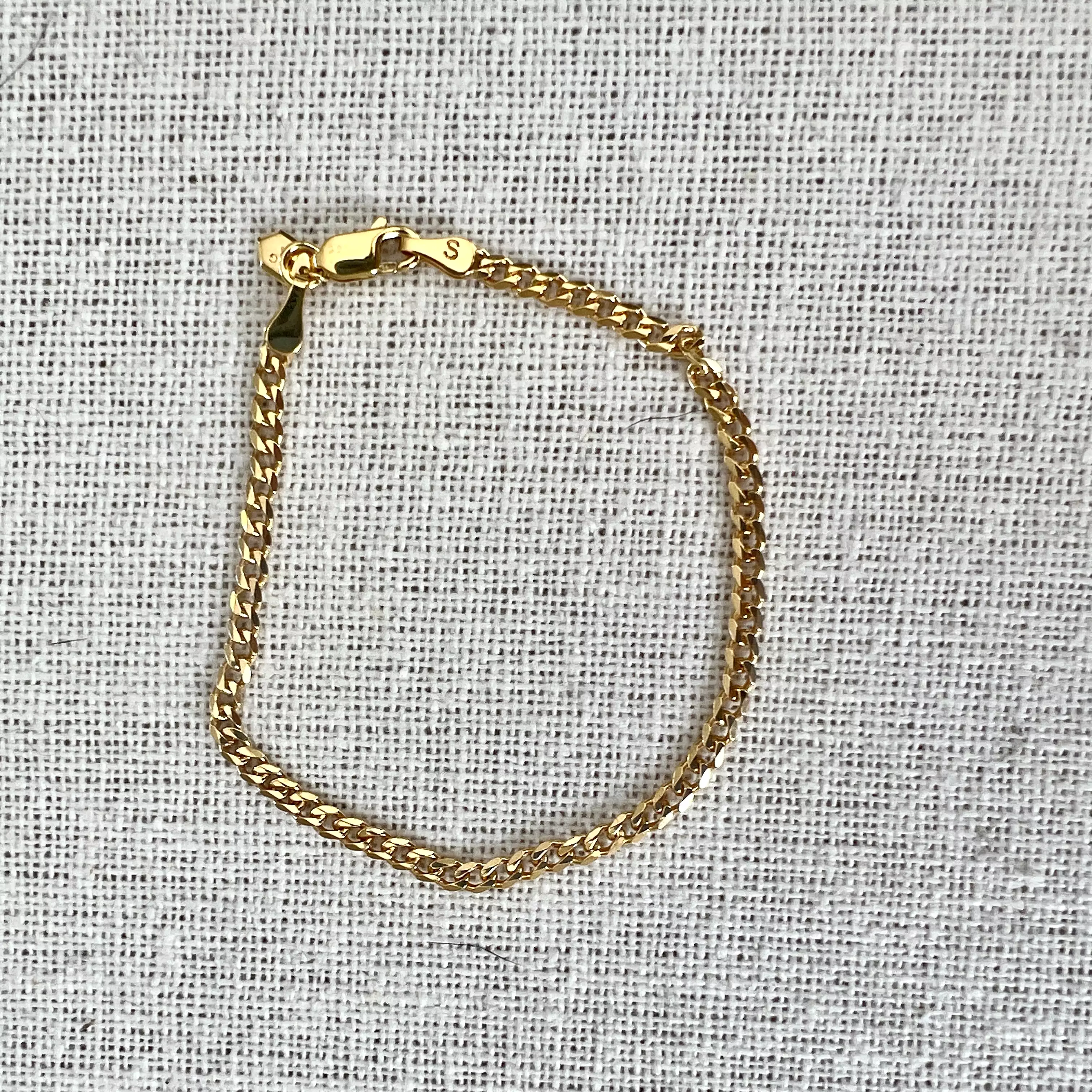 Saffi Bracelet Medium, Gold High Polished